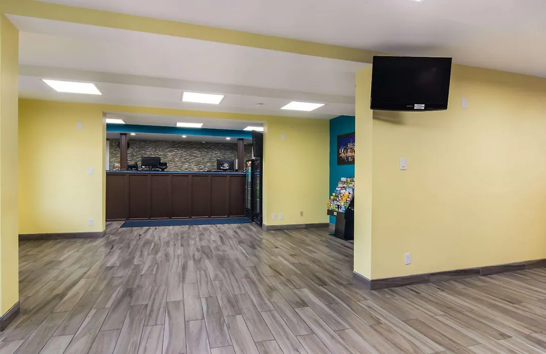 Rodeway Inn & Suites Monroeville-Pittsburgh-1